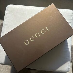 Gucci box with 2 dusting bags